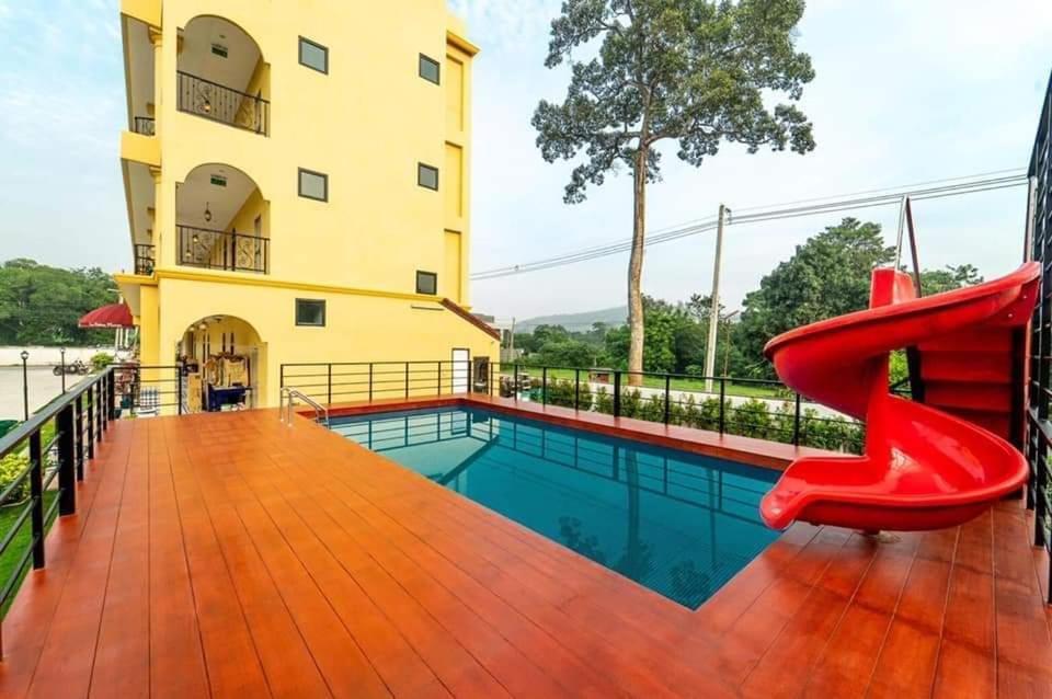 La Reina Maroc Hotel ปากช่อง Exterior foto